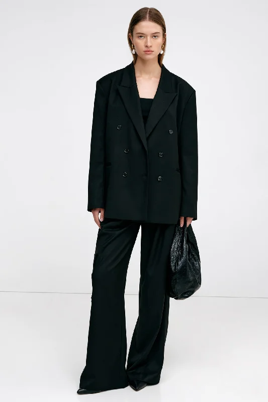 High-fashion styles at affordable prices   Hannah Blazer