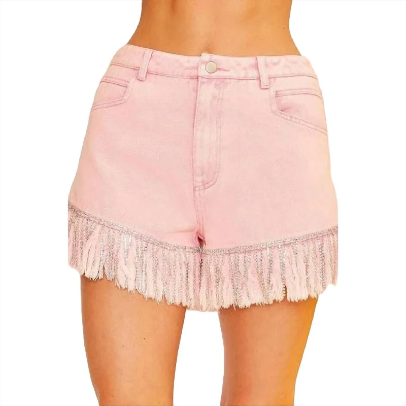 Fashionable women’s clothing that makes you shine Frayed Rhinestone Denim Shorts In Pink Fashionable women’s clothing that makes you shine Frayed Rhinestone Denim Shorts In Pink