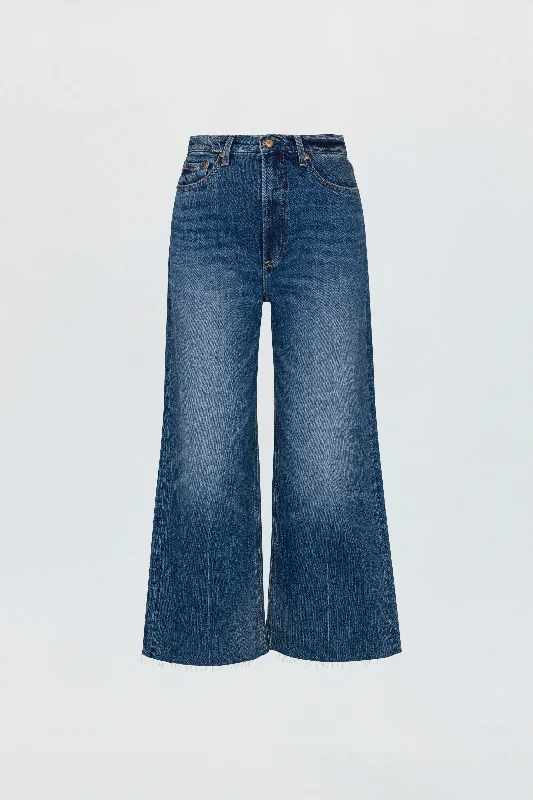 Curated collections of sophisticated women’s wear   PETITE Lana High Rise Ultra Wide - Palladium