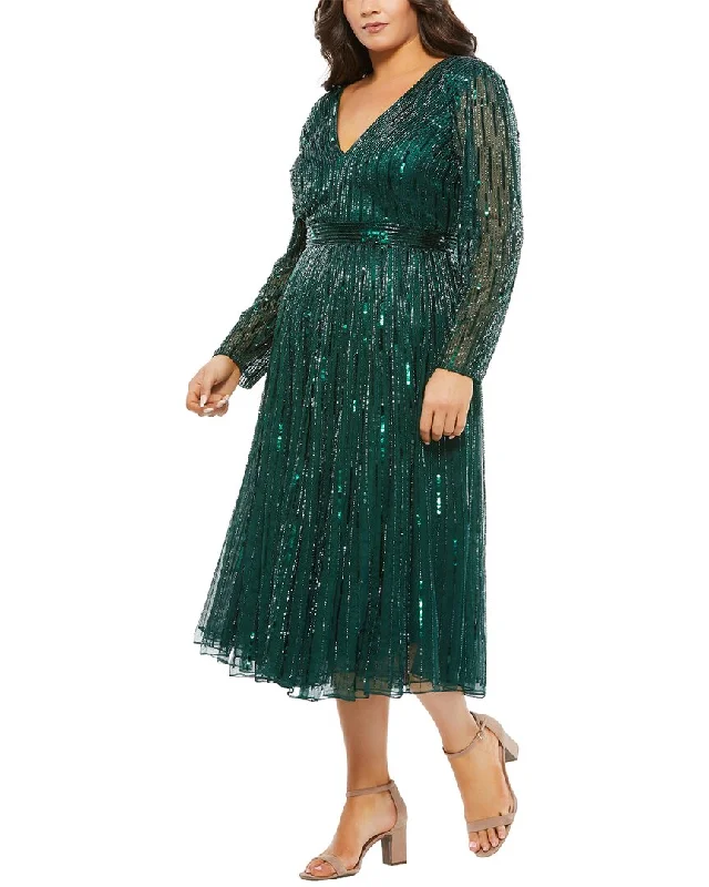 Fashionable women’s clothing that makes you shine Mac Duggal Plus A-Line Tea length dress Fashionable women’s clothing that makes you shine Mac Duggal Plus A-Line Tea length dress