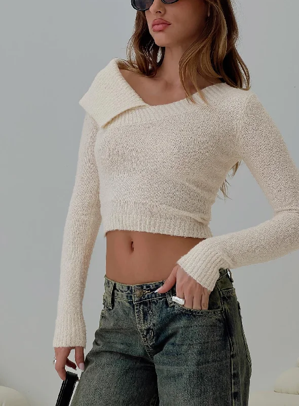 Chic and comfortable clothing for busy women   Hinako Knit Top Cream